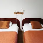 Finlandia Isovalkeinen 3*
