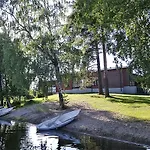 Finlandia Isovalkeinen Hotelli 3*
