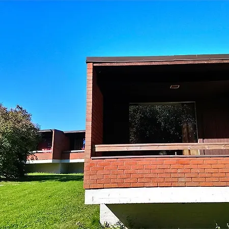 Finlandia Isovalkeinen מלון