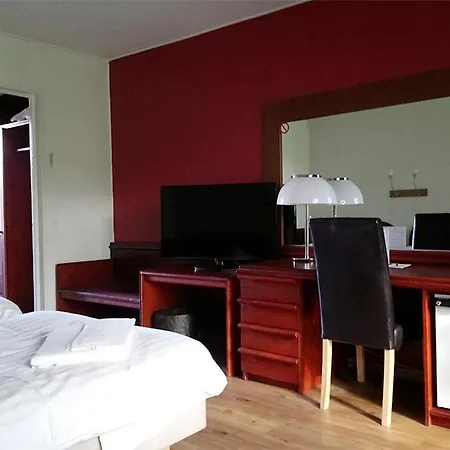 Finlandia Hotel Isovalkeinen Κουόπιο