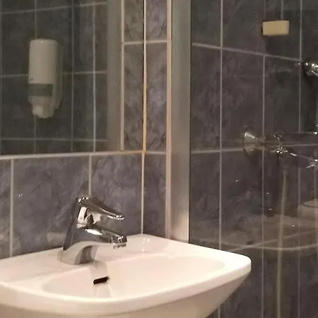 Ξενοδοχείο Finlandia Hotel Isovalkeinen 3*