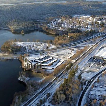 Finlandia Isovalkeinen Szálloda