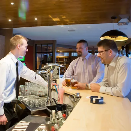 伊苏瓦里肯纳芬兰酒店