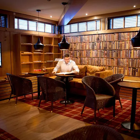 Finlandia Isovalkeinen Szálloda Kuopio