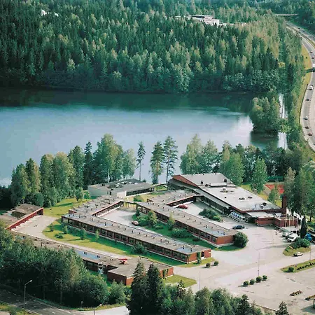 Finlandia Isovalkeinen מלון