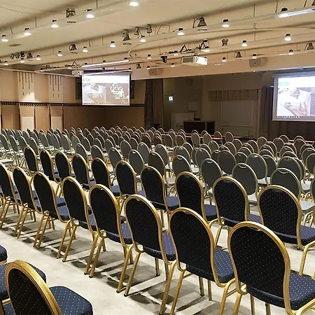 Hotel Finlandia Isovalkeinen 3*