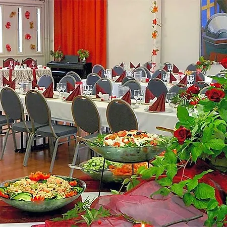 Hotel Finlandia Isovalkeinen 3*
