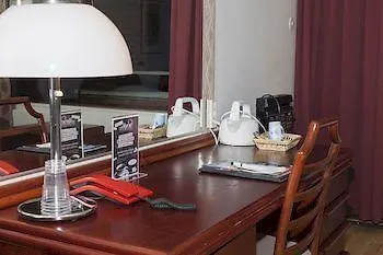 Finlandia Isovalkeinen