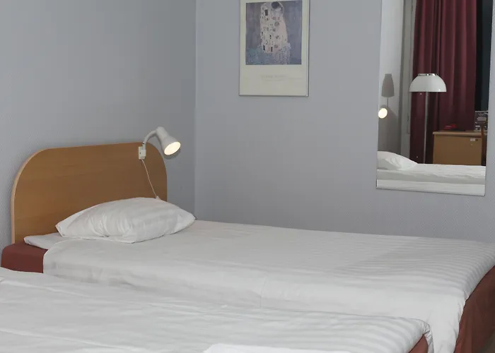 Hotell Finlandia Hotel Isovalkeinen 3*