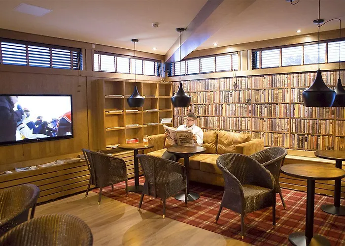 Finlandia Hotel Isovalkeinen Hotell 3*